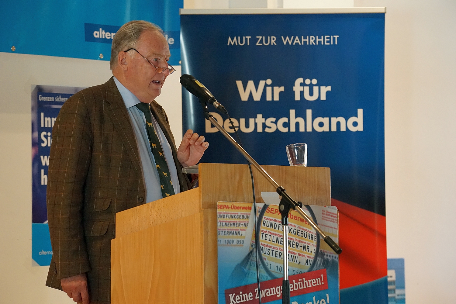 Dr. Alexander Gauland